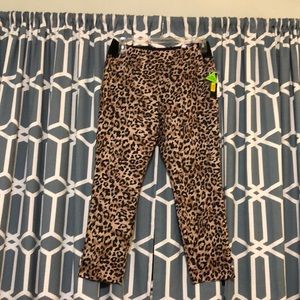 ***NWT*** Investments Leopard Print Ankle Pants sku#121